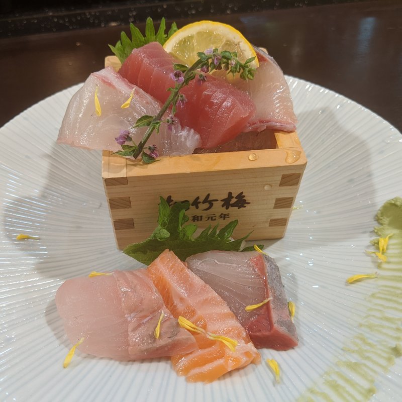 豪快お造り盛合せ(Hajime （ハジメ）大阪本町)