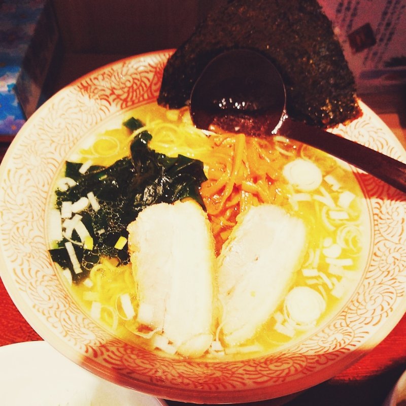 塩ラーメン(生粋塩や)