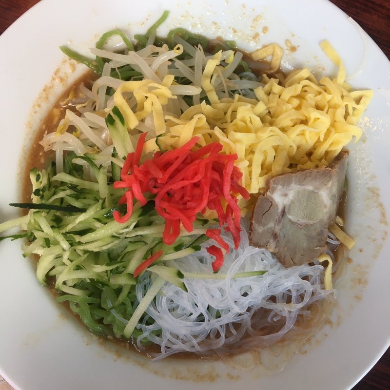 冷やし中華　大盛(博多天神 お茶の水2号店 )