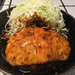 とろーりチーズのトンバーグ定食(東京トンテキ 渋谷店)
