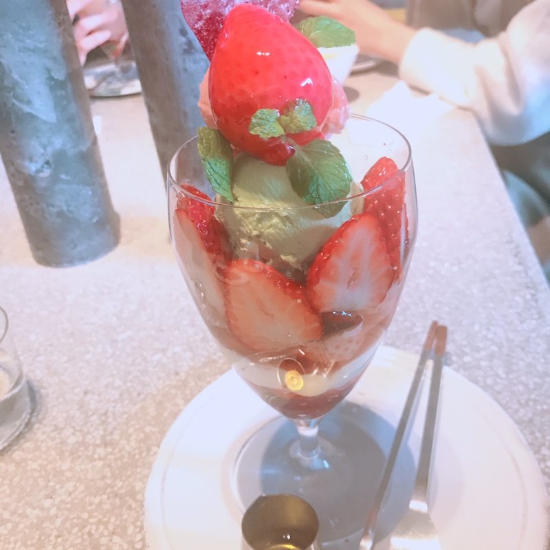 パルフェビジューフレーズ(PATISSERIE ASAKO IWAYANAGI)