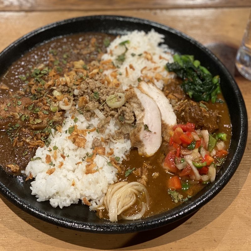 3種盛りカレー(日本酒角打ち ツバキ 神田鍛冶町)