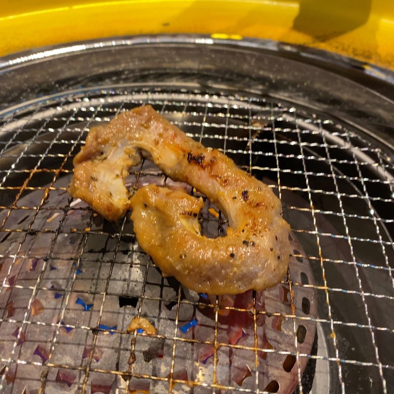 お通し(カルメギサル)(韓国式焼肉 マヤクカルビ 金山店)