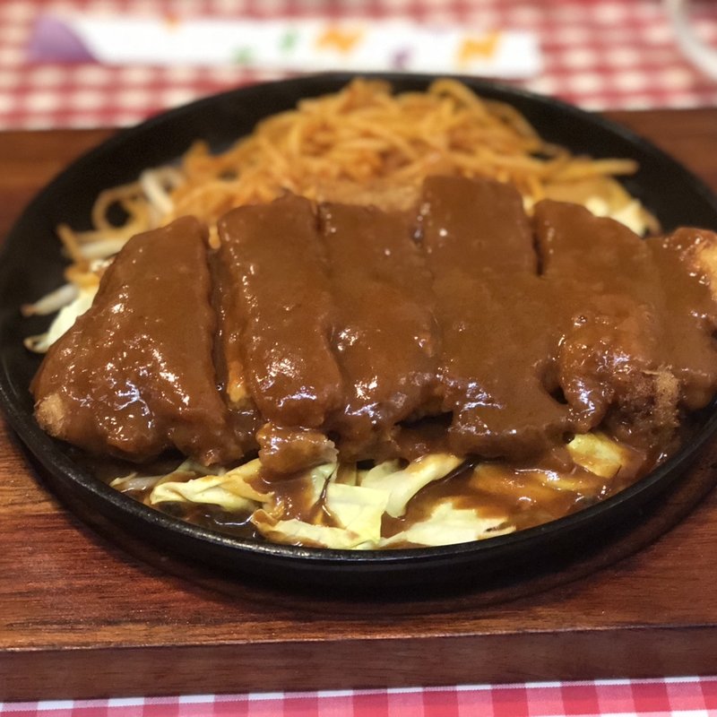 鉄板トンカツ(チャーリー)