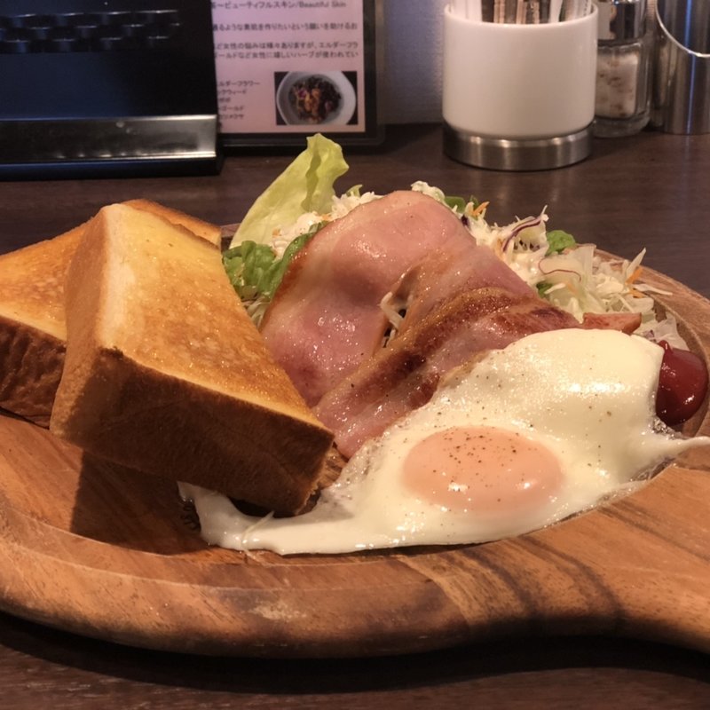 モーニング(マコアコーヒー （MAKOA COFFEE）)