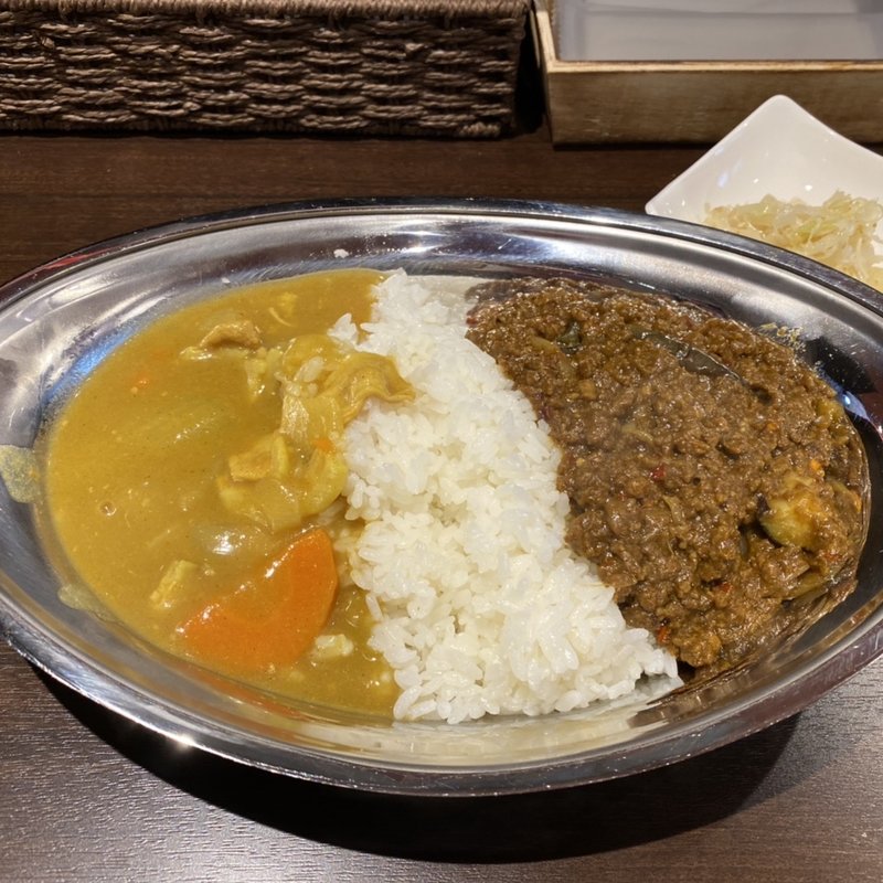 あいがけカレー(風月食堂尾和)