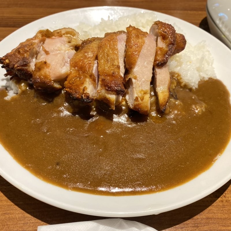 タンドリーチキンカレー(怪獣酒場 新橋蒸溜所)