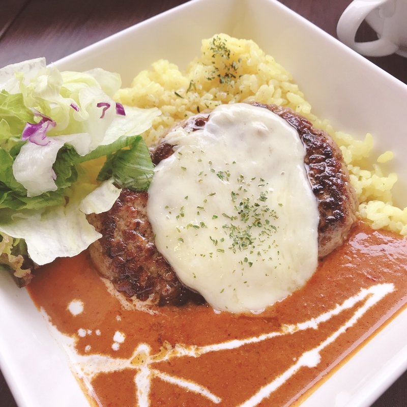 ハンバーグバターカリーライス(YETI CAFE)
