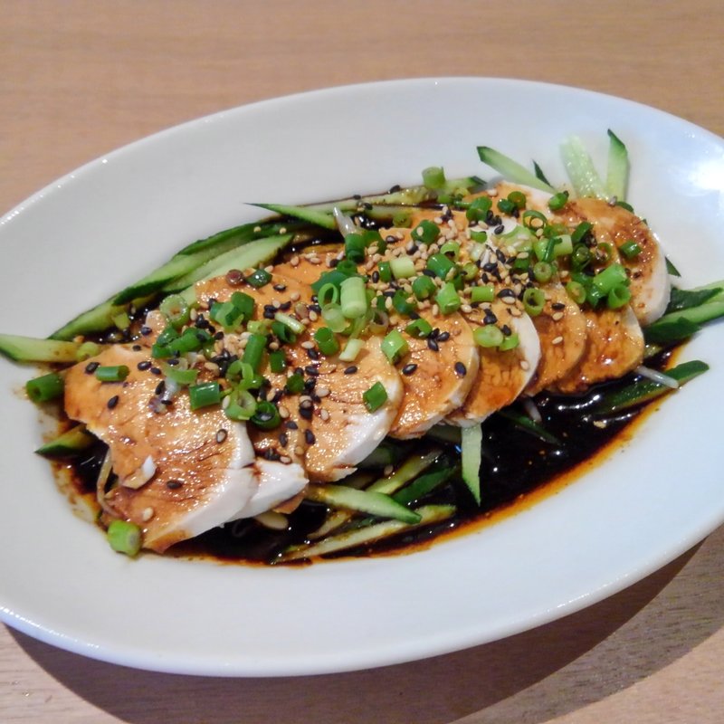 よだれ鶏(酒食堂 虎ノ門蒸留所)