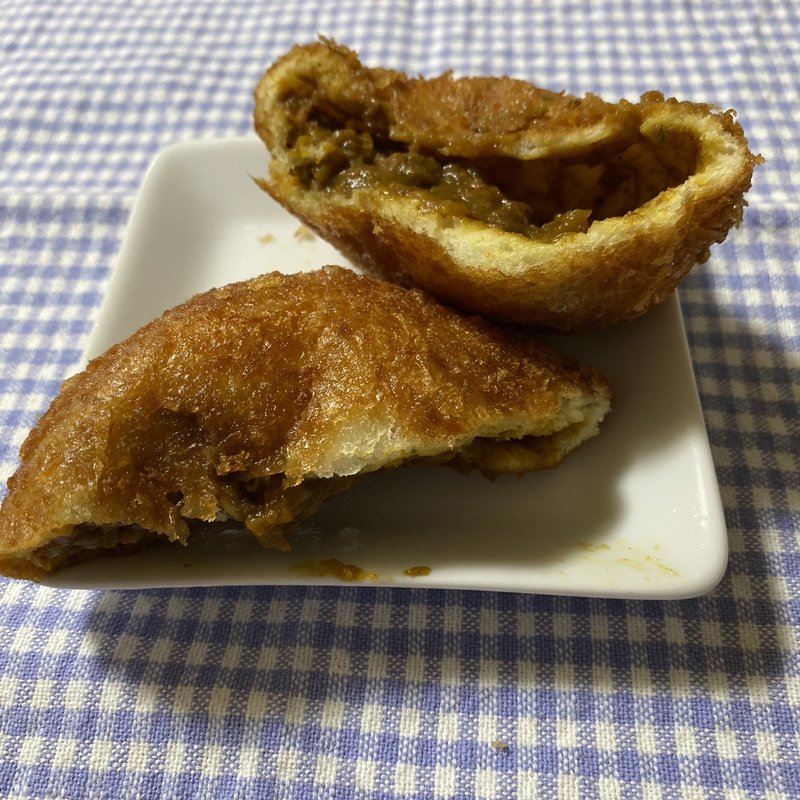 コクと旨みのカレーパン(ジャムジャムベーカリー)