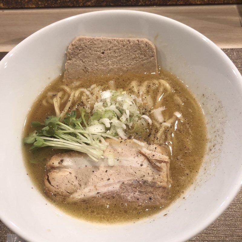 醤油白湯(馬鹿羅’s)