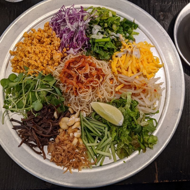 和え麺(ヨヨナム)