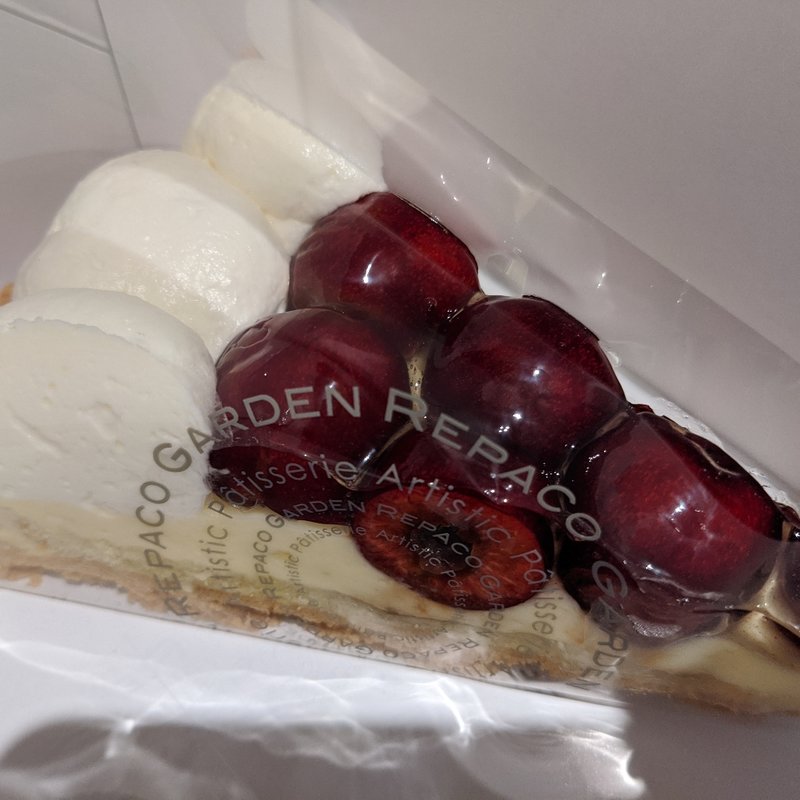 アメリカンチェリーのタルト(REPACO GARDEN イオンいわき店 （レパコガーデン）)