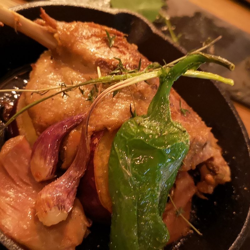 鴨のコンフィ(BUENA VISTA Tokyo)