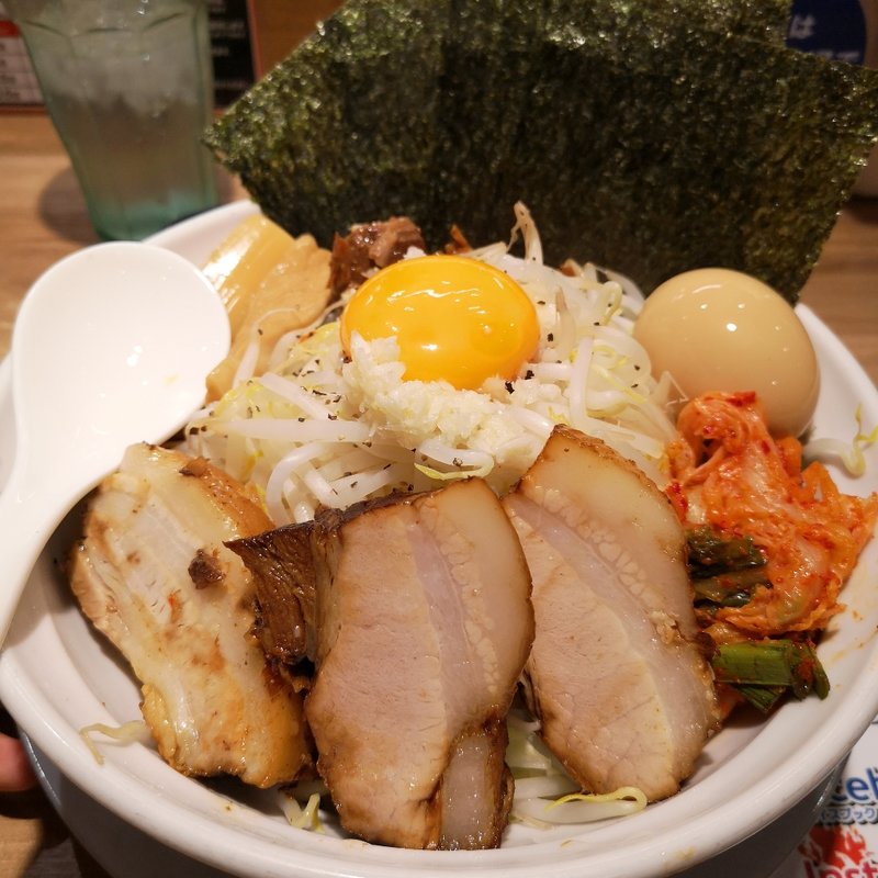 まぜそば　全部乗せ(麺屋しずる豊明店)