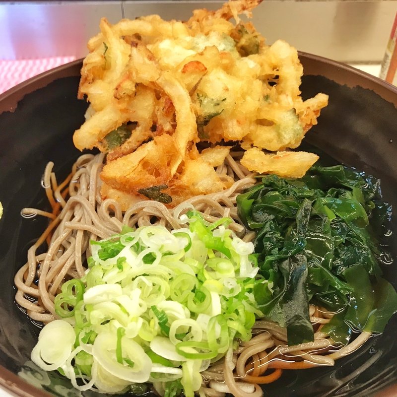 冷やしかき揚げ天蕎麦(立ち食いそば うどん よつば)