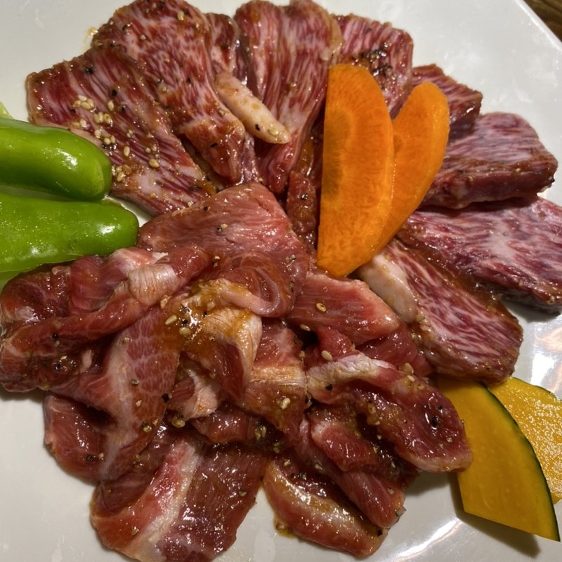 ハラミとツラミ(炭火焼肉 玄萬亭（げんまん亭）)