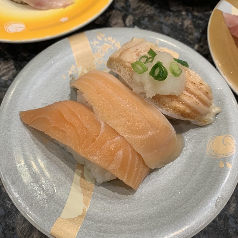 サーモン三貫握り(魚屋路 下高井戸店)