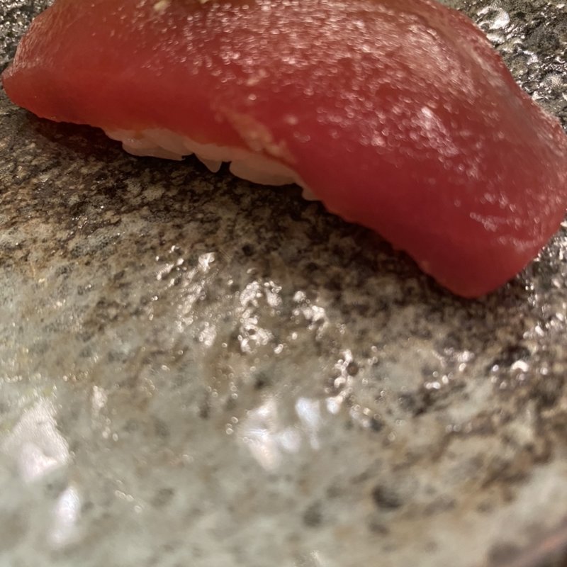 漬けマグロ(すし屋の野八(のはち))