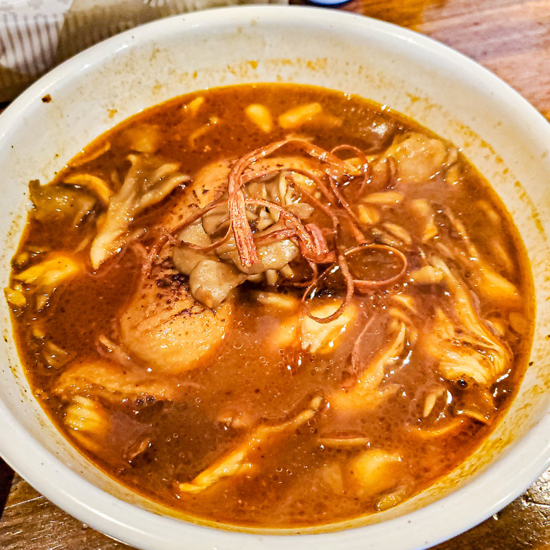 チキンときのこ(gop(ゴップ)のアナグラ)