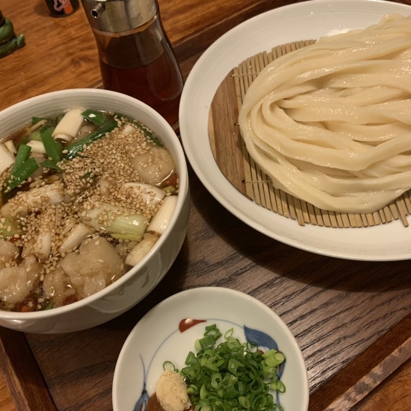 牛ホルモンのつけ汁うどん(いしづか)