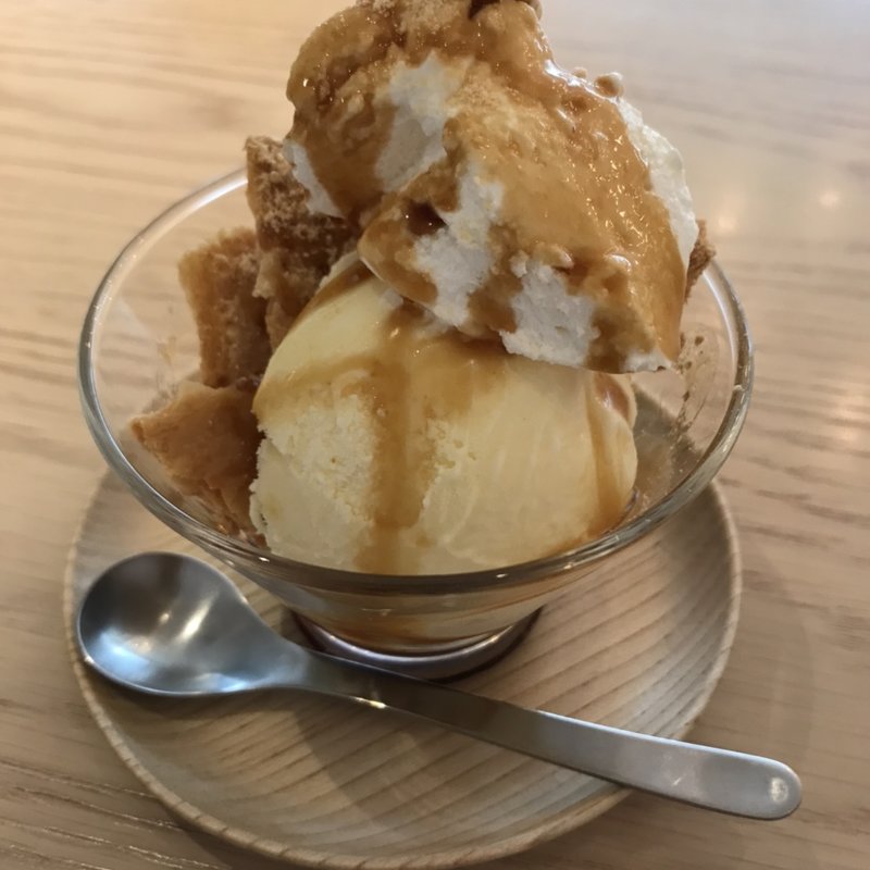 きなこと黒蜜のパフェ　ランチセット(和カフェchano-ma 京都)