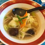 野菜スープ(やじ満)