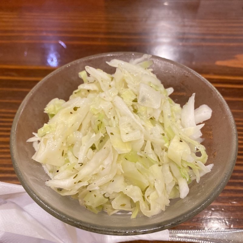 キャベツサラダ(新橋カルカリ)