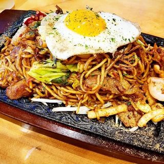 ソース焼きそば(やきそば専門店 ぼんの)