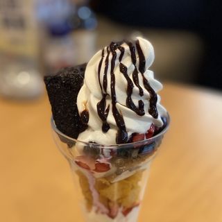 パリっと食感のチョコレートパフェ(ガスト 篠ノ井バイパス店 )