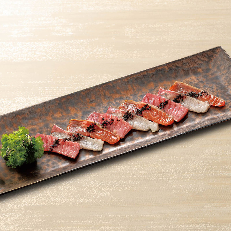 鮮魚のカルパッチョ(つるとんたん 本町楼)