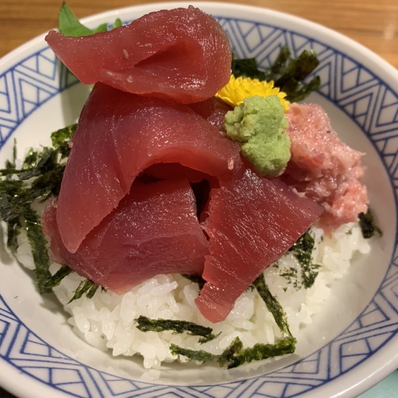 マグロ鉄火丼(楽家 （らくや）)