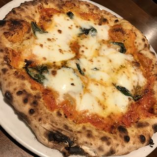 チーズ2倍のマルゲリータ(ピッツェリア・エ・バール・レガーメ （Pizzeria e bar LEGAME）)