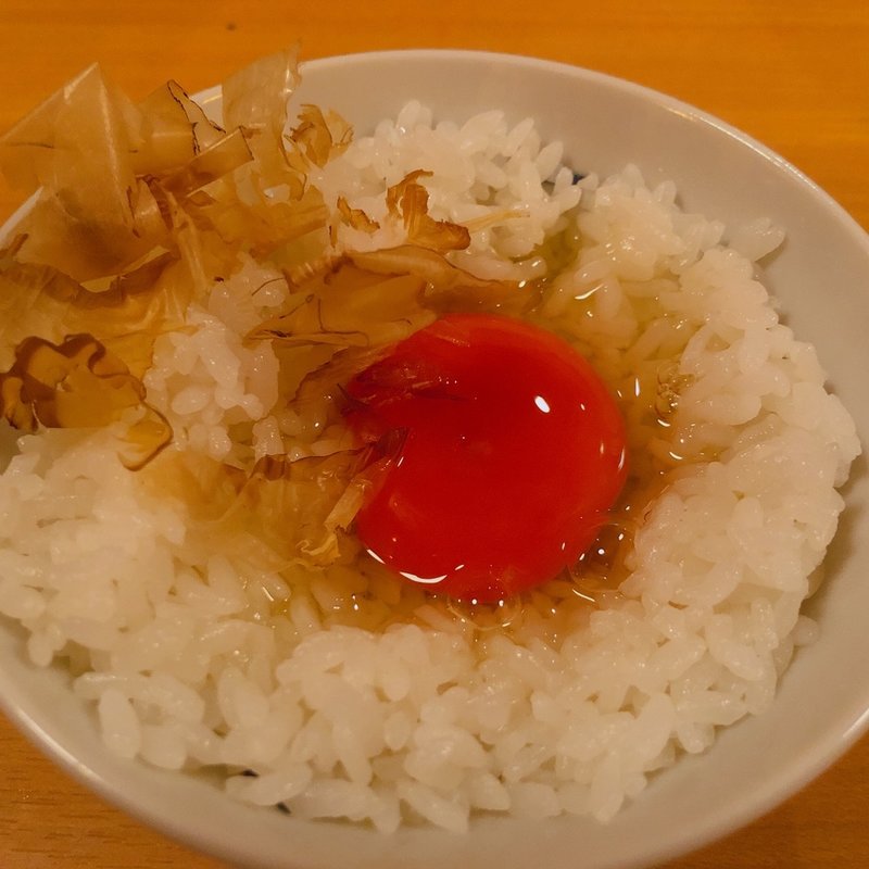 卵かけご飯(猫と卵 )