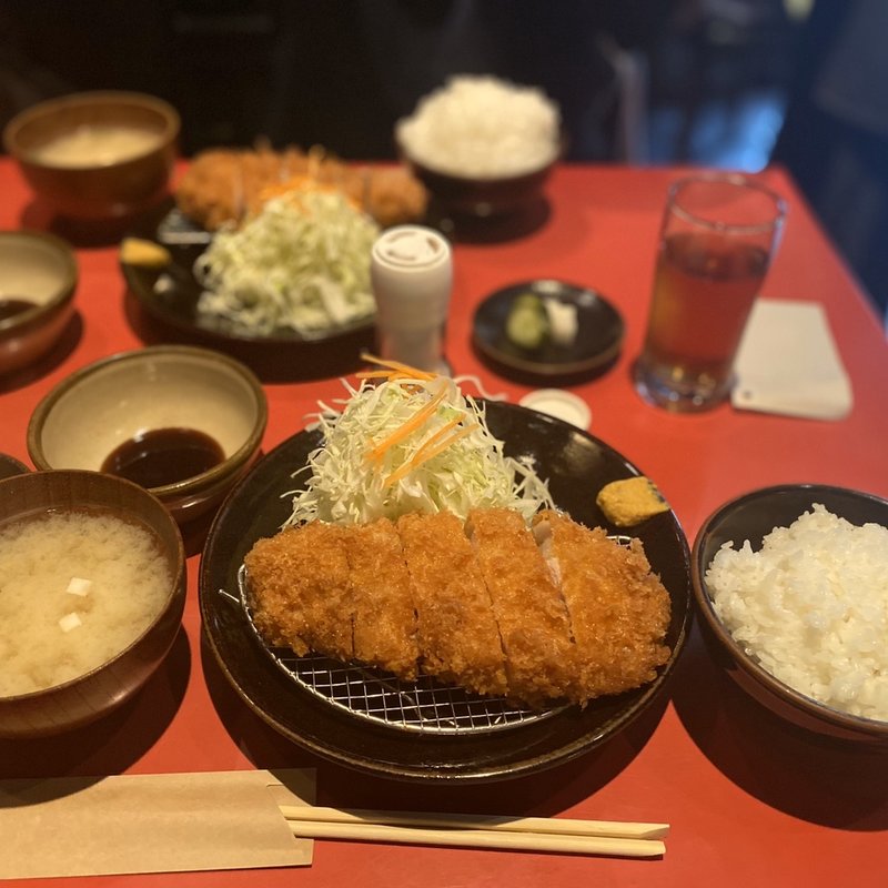 ロースカツ定食(とんかつ太志)