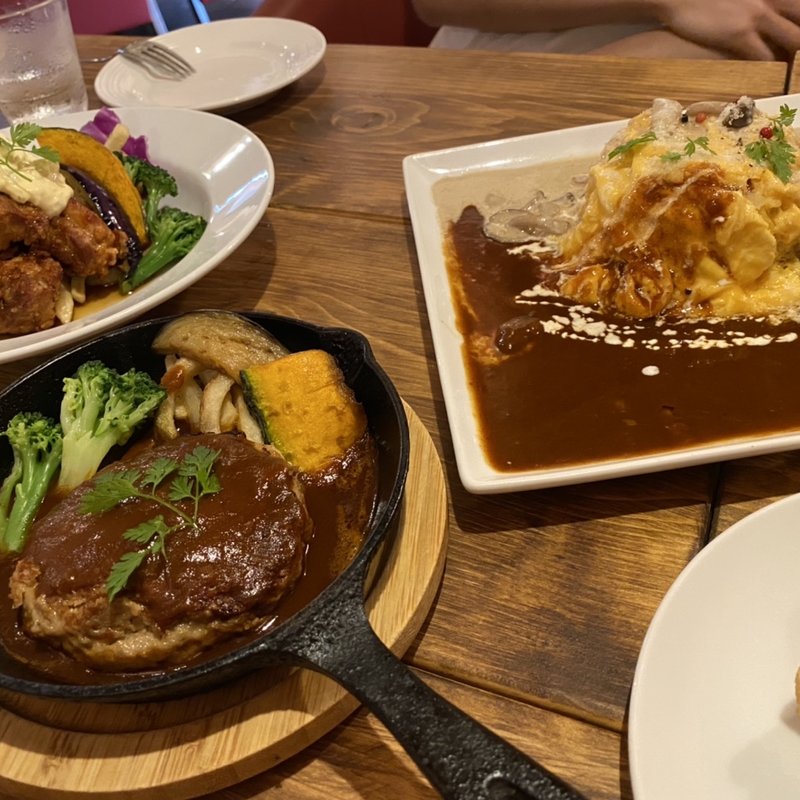 (カジュアルダイニング＆テッパン HOUBAL)