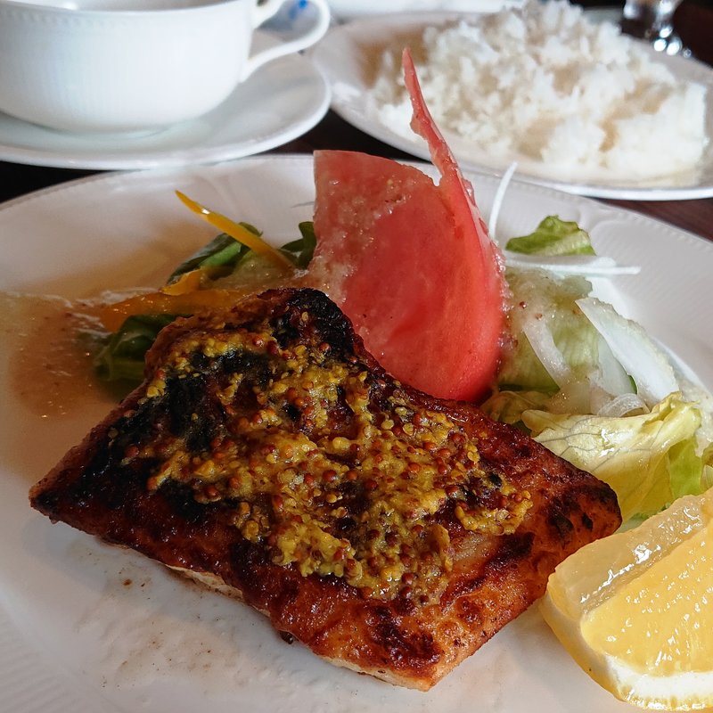 魚のオリーブオイルソテー(ミック)