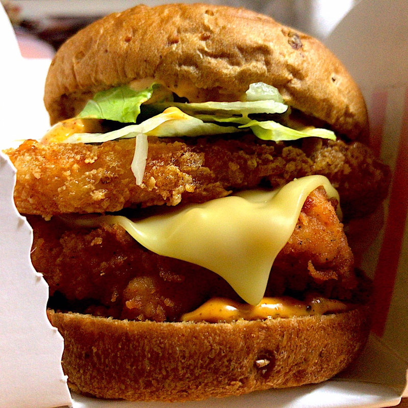 デラックス チキンフィレサンド(ケンタッキーフライドチキン ルート286鈎取店)