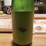川鶴酒造「Kawatsuru Olive 純米吟醸生原酒 ～さぬきオリーブ酵母仕込み～」(酒 秀治郎)