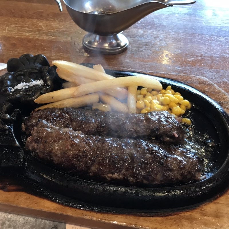 ハンバーグ定食(ステーキハウス ブロンコビリー東松戸店)