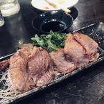 ホホ肉炙り(ごま油)(豪快 立ち寿司 難波南海通り店 )
