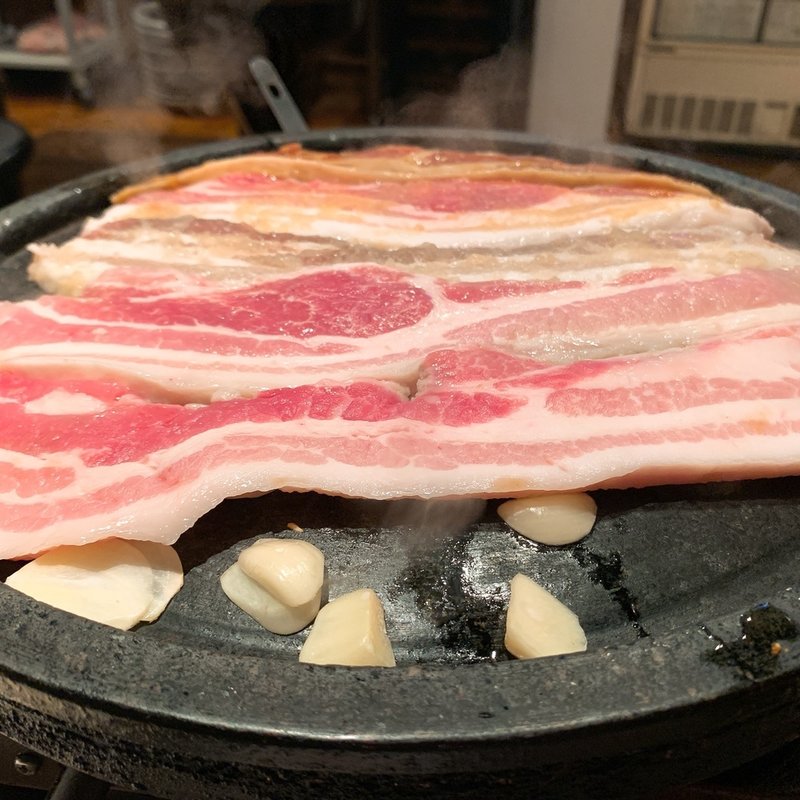 サムギョプサル盛り合わせ(ワイン&サムギョプサルの店 わっさむ)