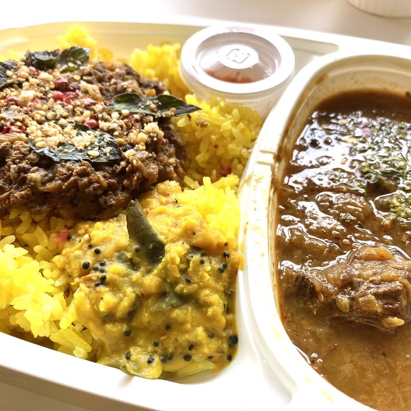 初恋チキンカレー(カレーショップ初恋)