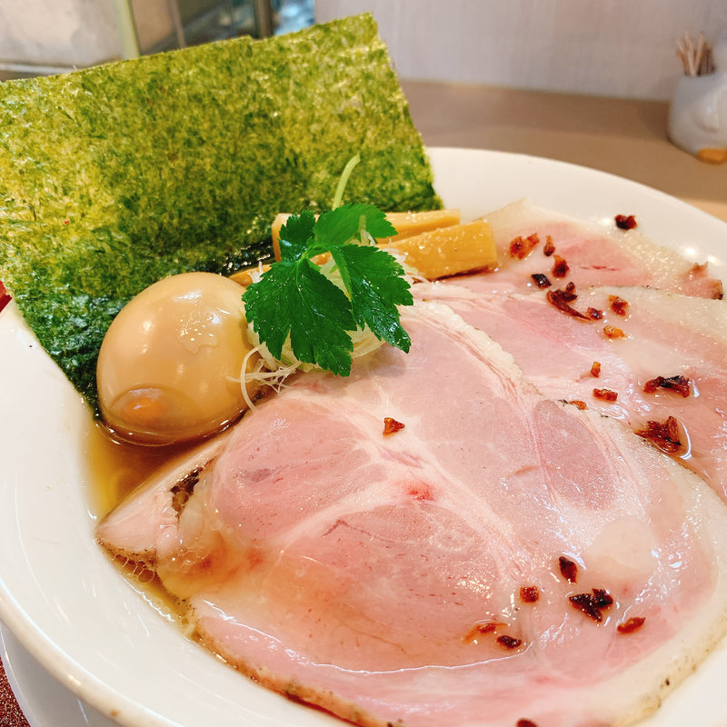 特製金色貝そば(燃えよ麺助)