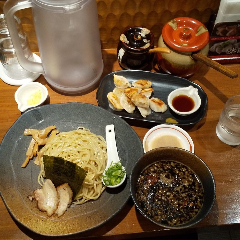 つけ麺もつ 小(ラーメン龍の家 板橋大山店)