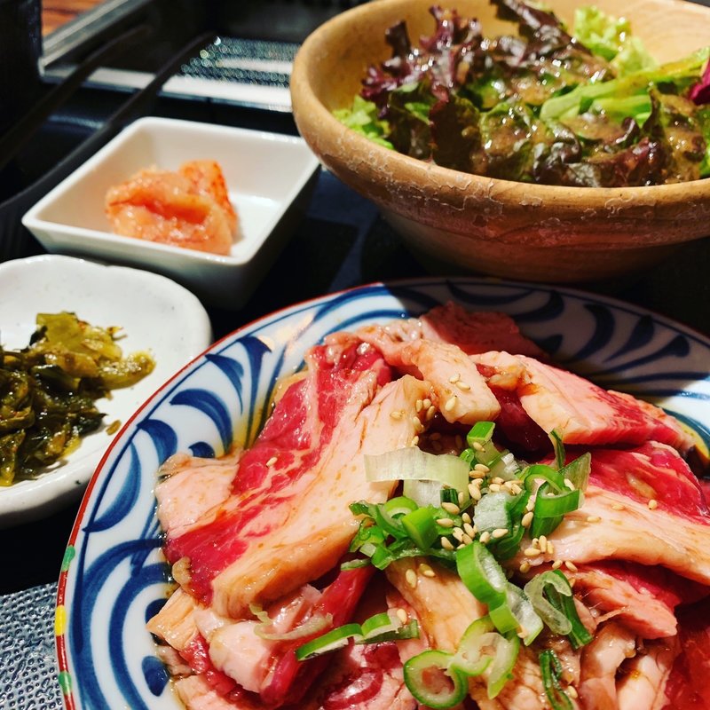 牛カルビ焼肉定食(焼肉やまや 梅田店)