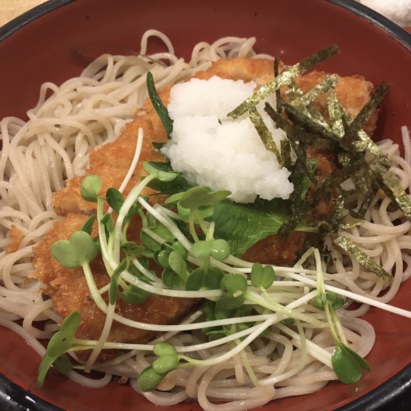 おろしカツ蕎麦(そば処紅花)