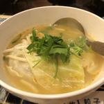 トムヤムクンスープ餃子 3個(立吉餃子 青山店)