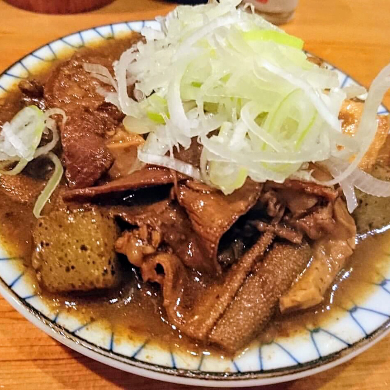 牛もつ煮込み(もつ焼き煮込み鶴田 )の口コミ一覧 おいしい一皿が集まるグルメコミュニティサービス「SARAH」 牛もつ煮込み(もつ焼き煮込み鶴田 )の口コミ一覧 おいしい一皿が集まるグルメコミュニティサービス「SARAH」