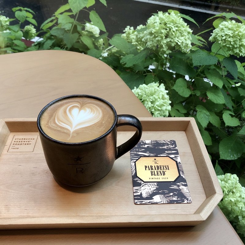カフェラテ(STARBUCKS RESERVE®️ROASTERY TOKYO)